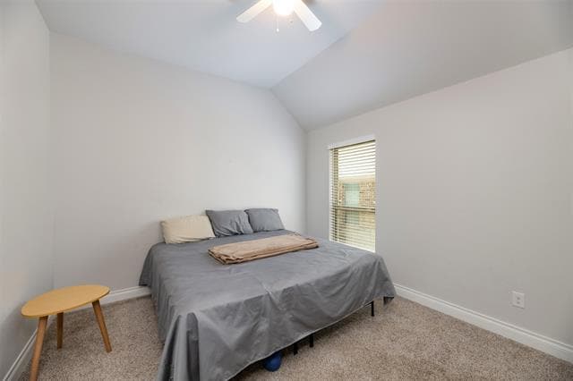 Building Photo - 2421 Stella Ln