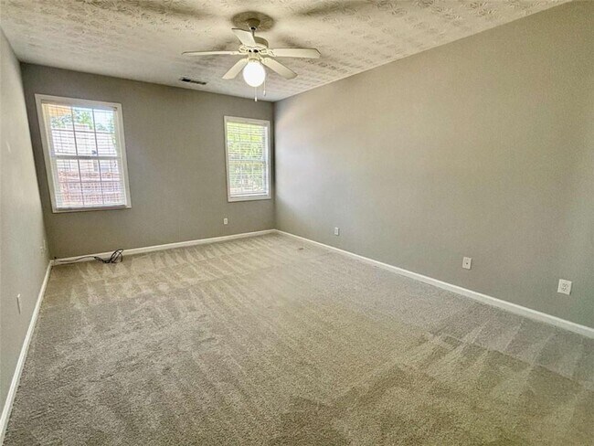 Building Photo - 889 Clairidge Elm Trail SW
