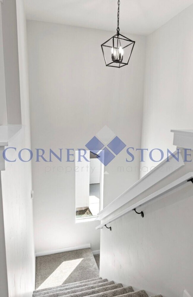 Building Photo - Modern New Construction Home in Boise!