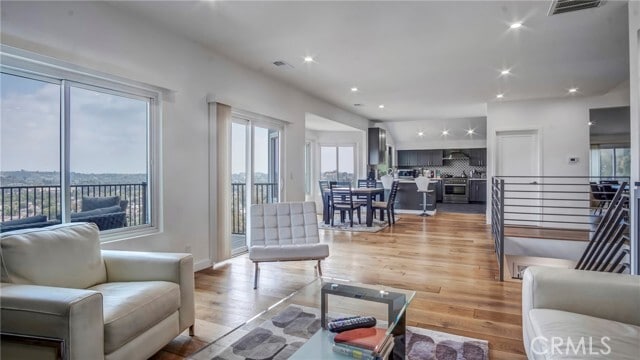 Building Photo - 4124 Barrett Rd