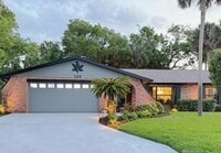 Building Photo - 208 Wellington Dr