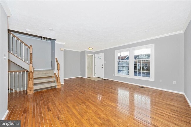 Building Photo - 6237 N Steamboat Way