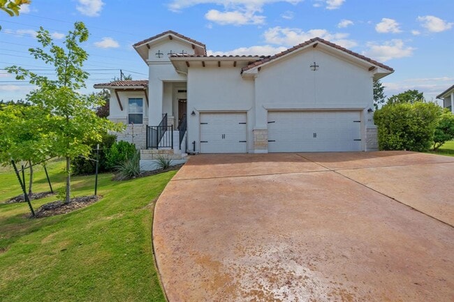 Primary Photo - 104 Majestic Arroyo Way