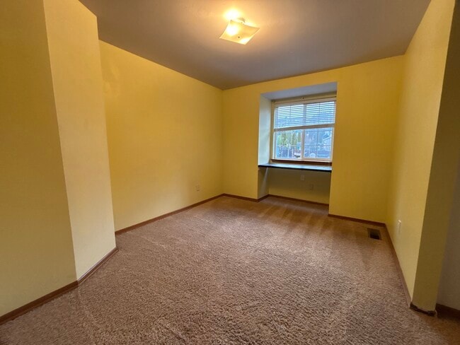 Building Photo - 13459 Eldridge Pl NW