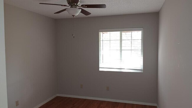 Building Photo - 1531 Co Rd 269