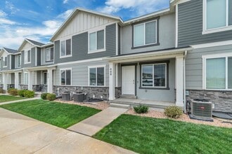 Building Photo - 480 W 1890 S