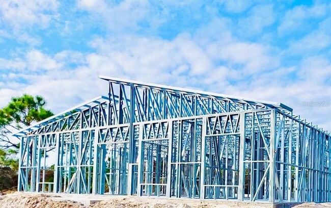 Building Photo - 14113 Canadian Ave