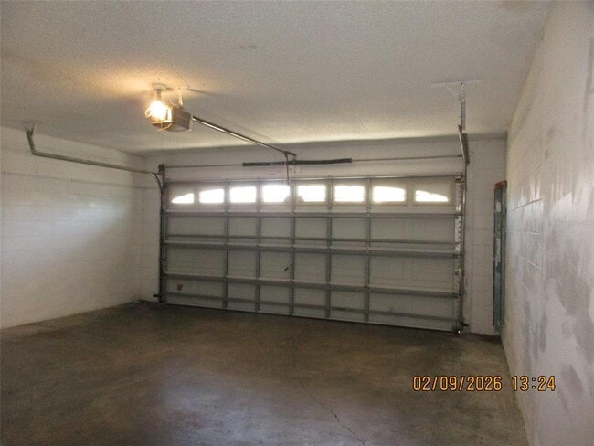 Building Photo - 185 Seabreeze Cir