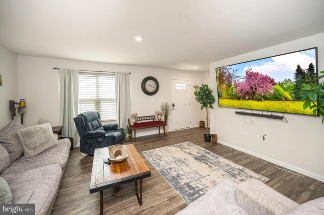 Building Photo - 12062 Rundle Crossing
