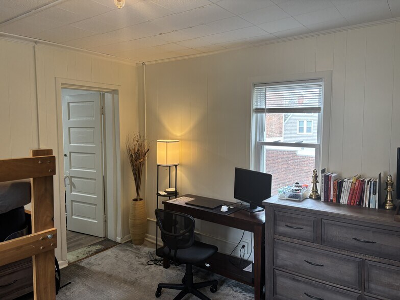 Bedroom 1 - 2089 Fairview Ave