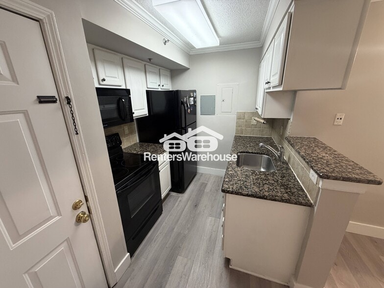 Building Photo - 795 Hammond Dr