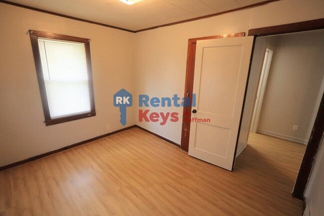 Building Photo - 1709 Herndon Dr