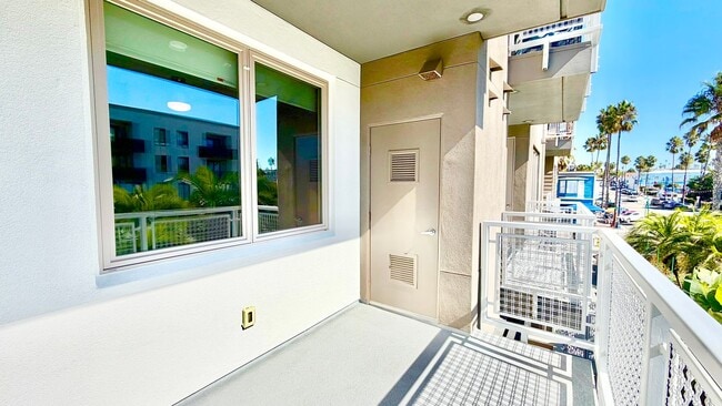 Building Photo - Brand New High-Rise Condo Unit with Stunning Community Amenities, Ocean Views, & MORE!