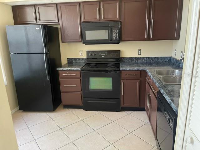 Building Photo - 13328 Summerton Dr