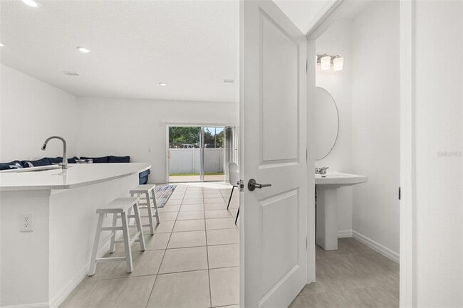 Building Photo - 3575 Landing Net Dr