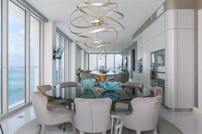 Building Photo - 16901 Collins Ave