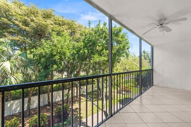 Building Photo - 7301 Amberly Ln