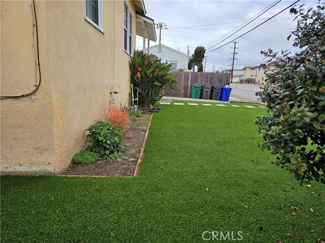 Building Photo - 313 S Aviation Blvd