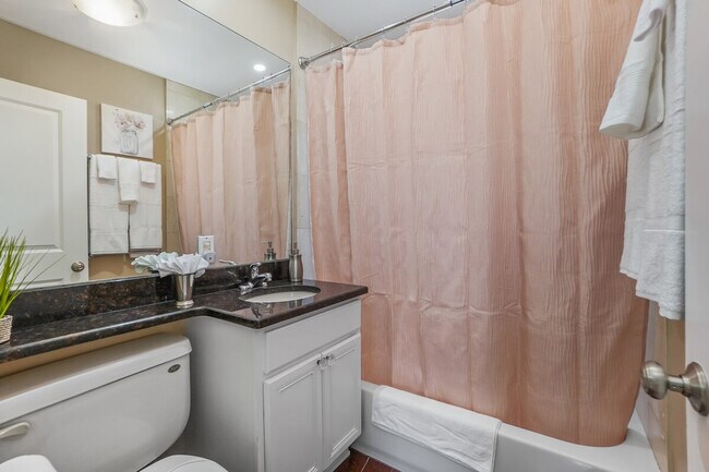 Building Photo - 2247 N 74th Ct