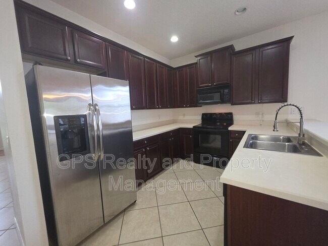 Building Photo - 117 Venetian Bay Cir
