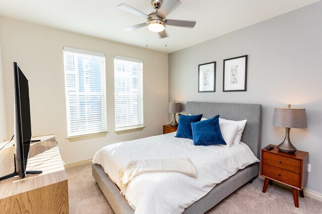 Building Photo - 2770 Mystic Pointe Pkwy