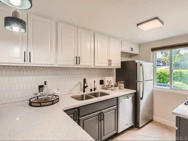 Building Photo - 2349 Altisma Way
