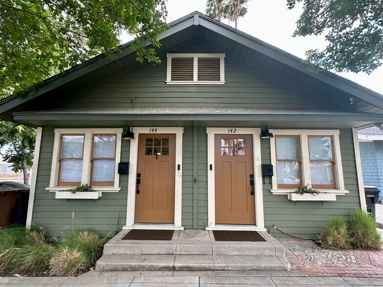 Primary Photo - 144 E Union Ave