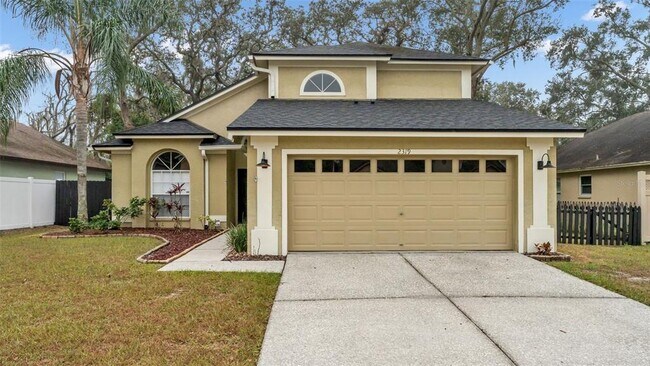 Building Photo - 2319 Needham Dr