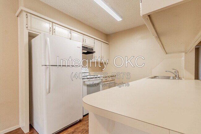 Building Photo - 618 Welston Cir