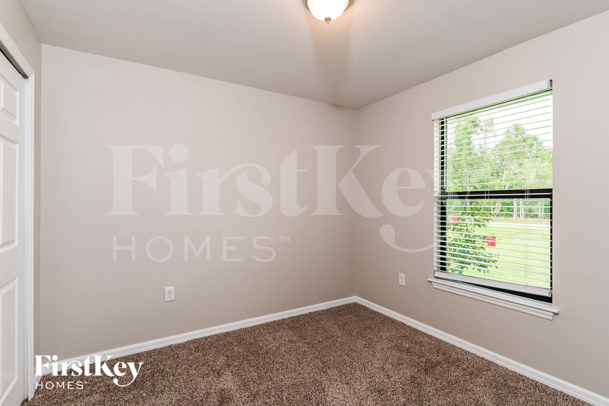 Building Photo - 3007 44th St SW