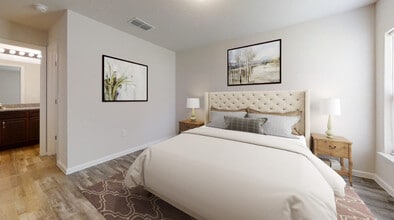 Building Photo - 21 Pony Express Dr