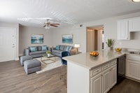 Building Photo - Westshore Flats