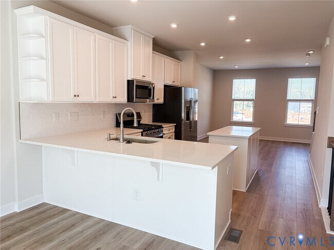 Building Photo - 4821 Cloverleigh Dr