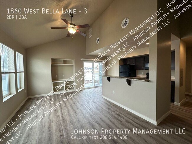 Building Photo - 1860 W Bella Ln