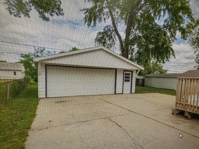 Building Photo - 1521 Patton Ave