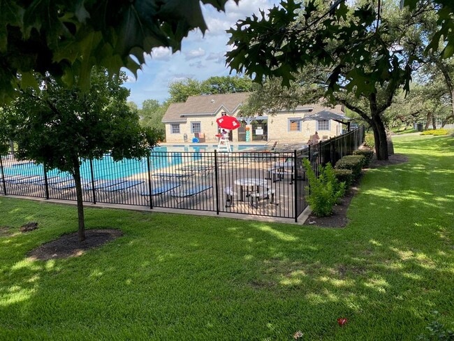 Building Photo - 7200 Quimper Ln