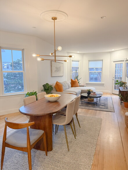 Building Photo - 9 Edison Grn