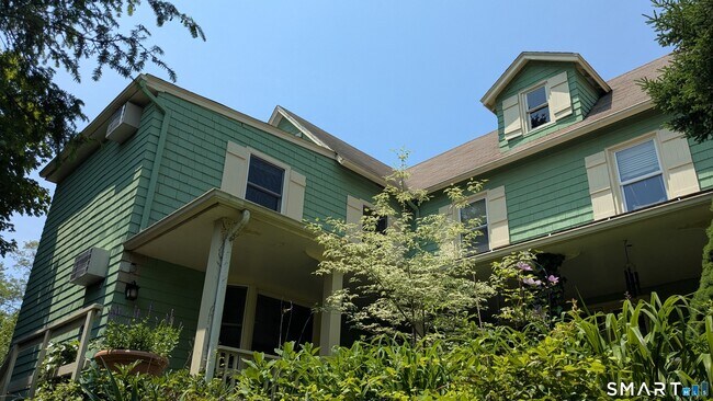 Building Photo - 117 N Taylor Ave
