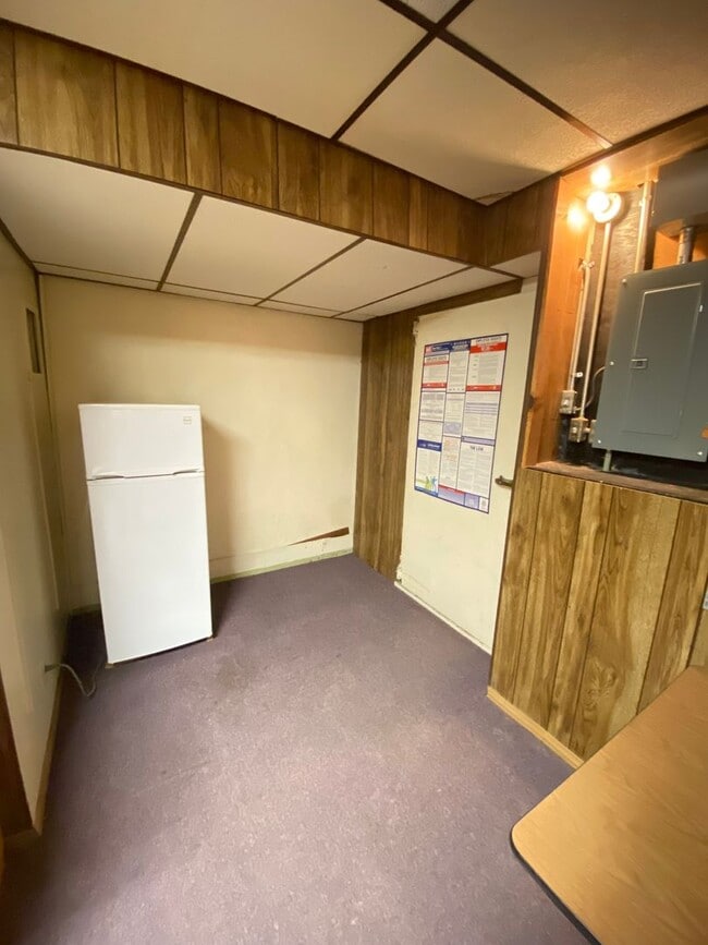 Building Photo - 118/120 E Huron