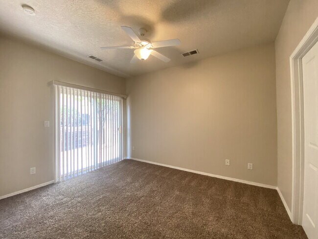 Building Photo - Gated Community - 2BR/Office