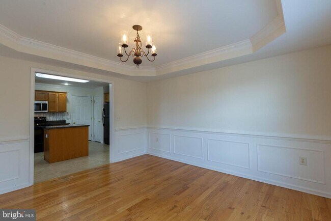 Building Photo - 59 Stork Ln