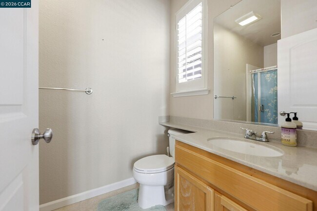 Building Photo - 165 Paddington Ct