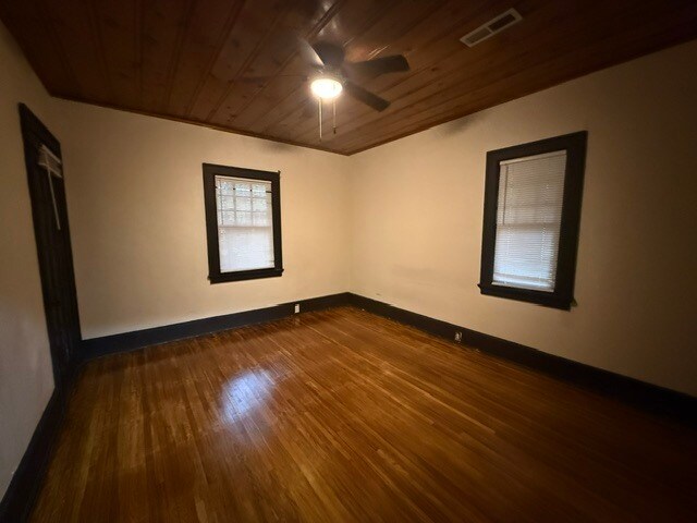 Building Photo - 915 N Highland Ave