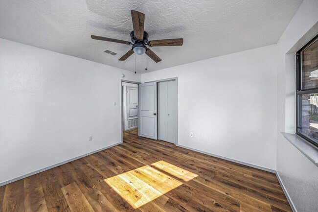 Building Photo - 2105 NW 54th St