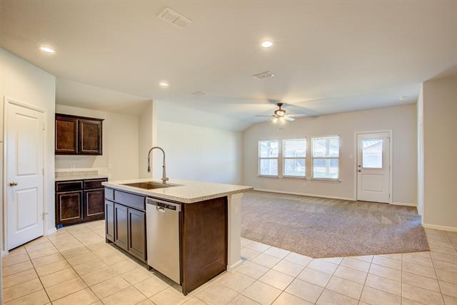 Building Photo - 16513 Milwaukee St