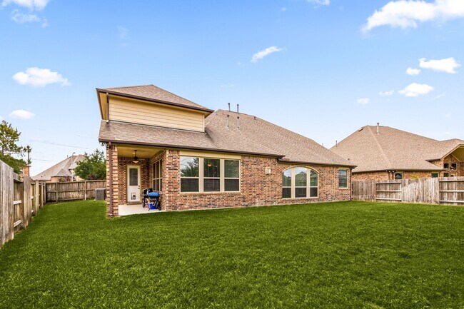 Building Photo - 9338 Taylor Cliff Ln