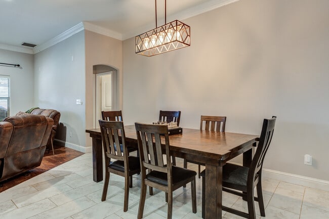 Building Photo - 6905 91st St