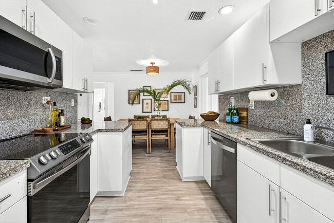 Building Photo - 3511 Washington Rd