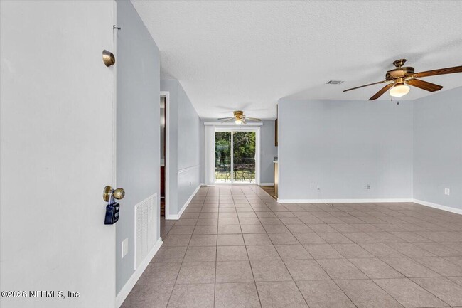 Building Photo - 2774 Mesquite Ave