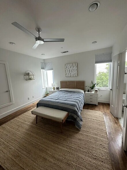 Building Photo - 5705 Bryan Pky